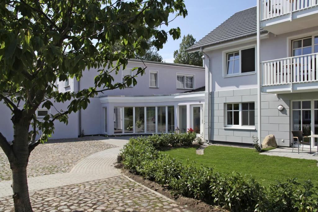 Aparthotel Saatmann Garni Ahrenshoop Esterno foto